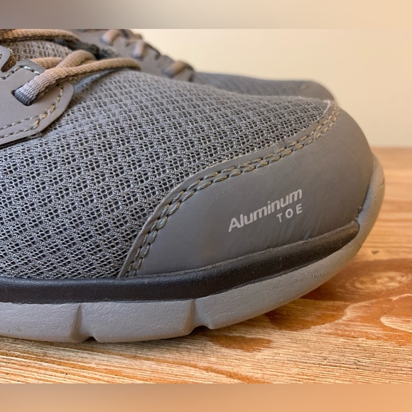 Carolina Lytning 1.9 CA1940 aluminum toe Work Shoes - Picture 2 of 8